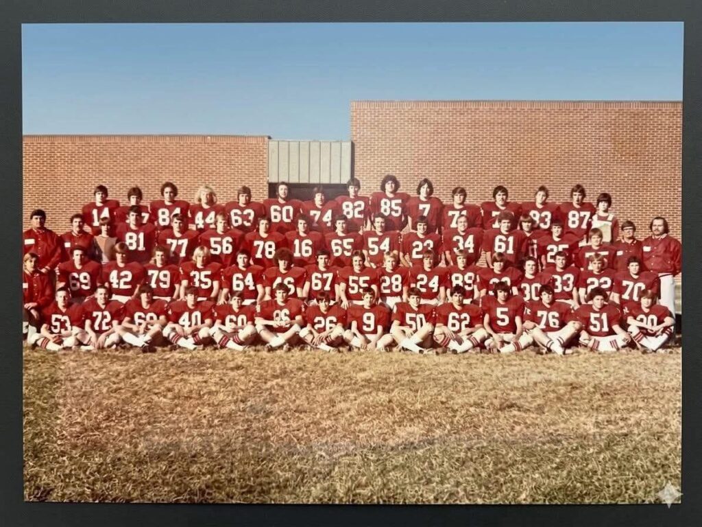 1976 Football team photo